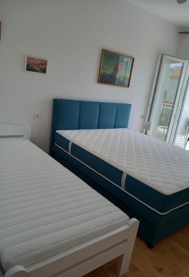 Apartment Mladen Hvar Town Exterior photo